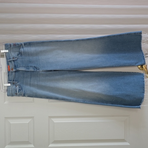 MOTHER The Roller Ultra High-Rise Sunburst Wide-leg Jeans - Picture 1 of 10